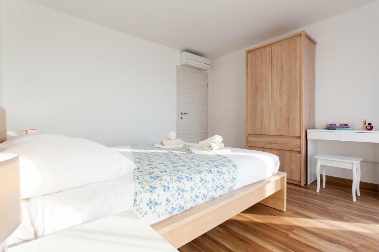 Apartments Kudec By El-Pi Tours Malinska Zewnętrze zdjęcie